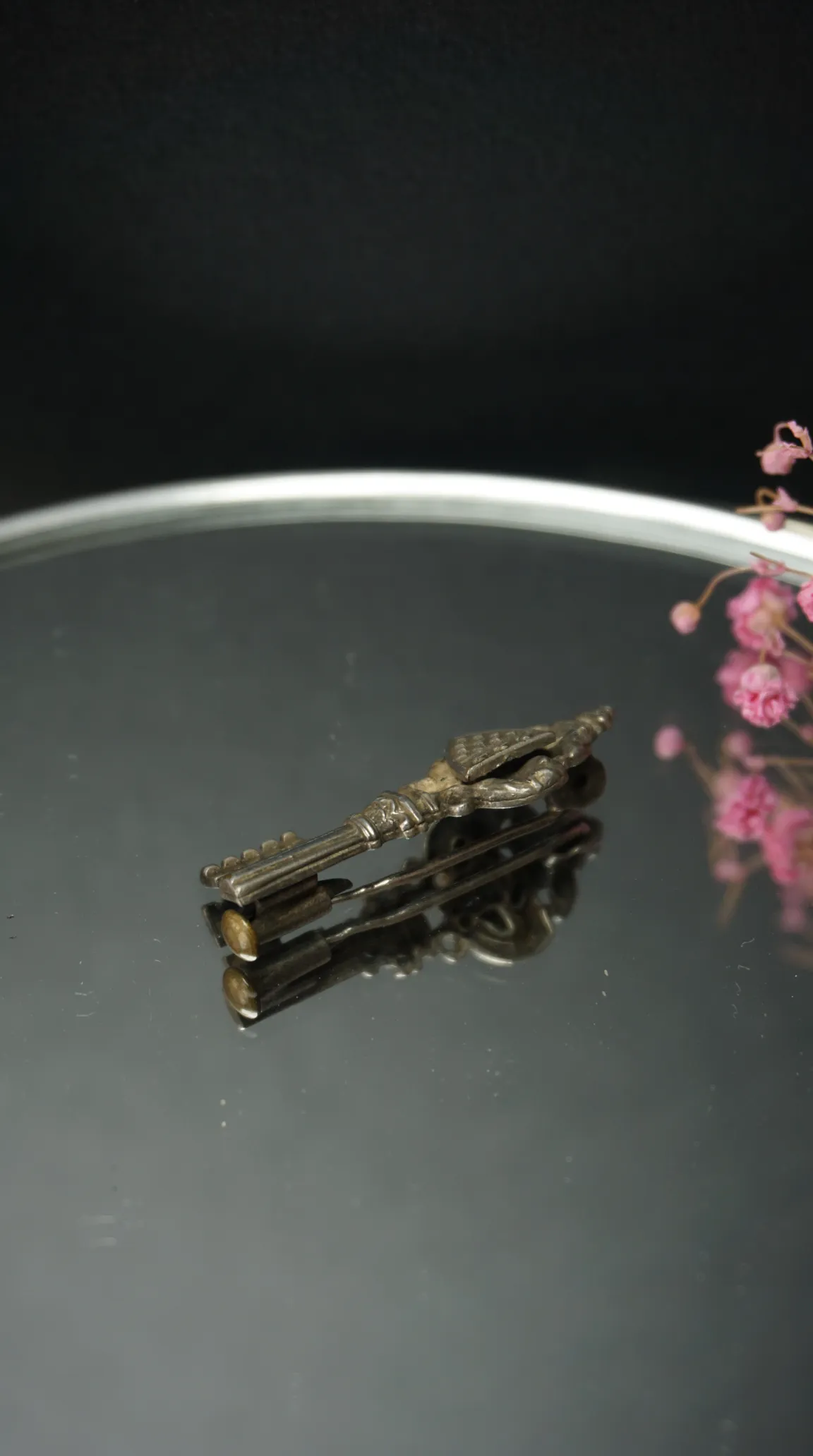 Vintage ornate silver tone key brooch pin