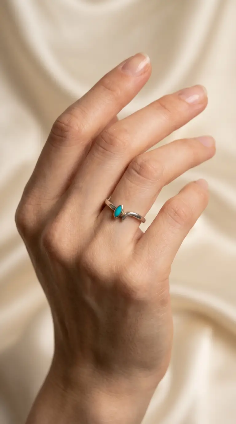 Vintage silver ring with marquise turquoise gemstone