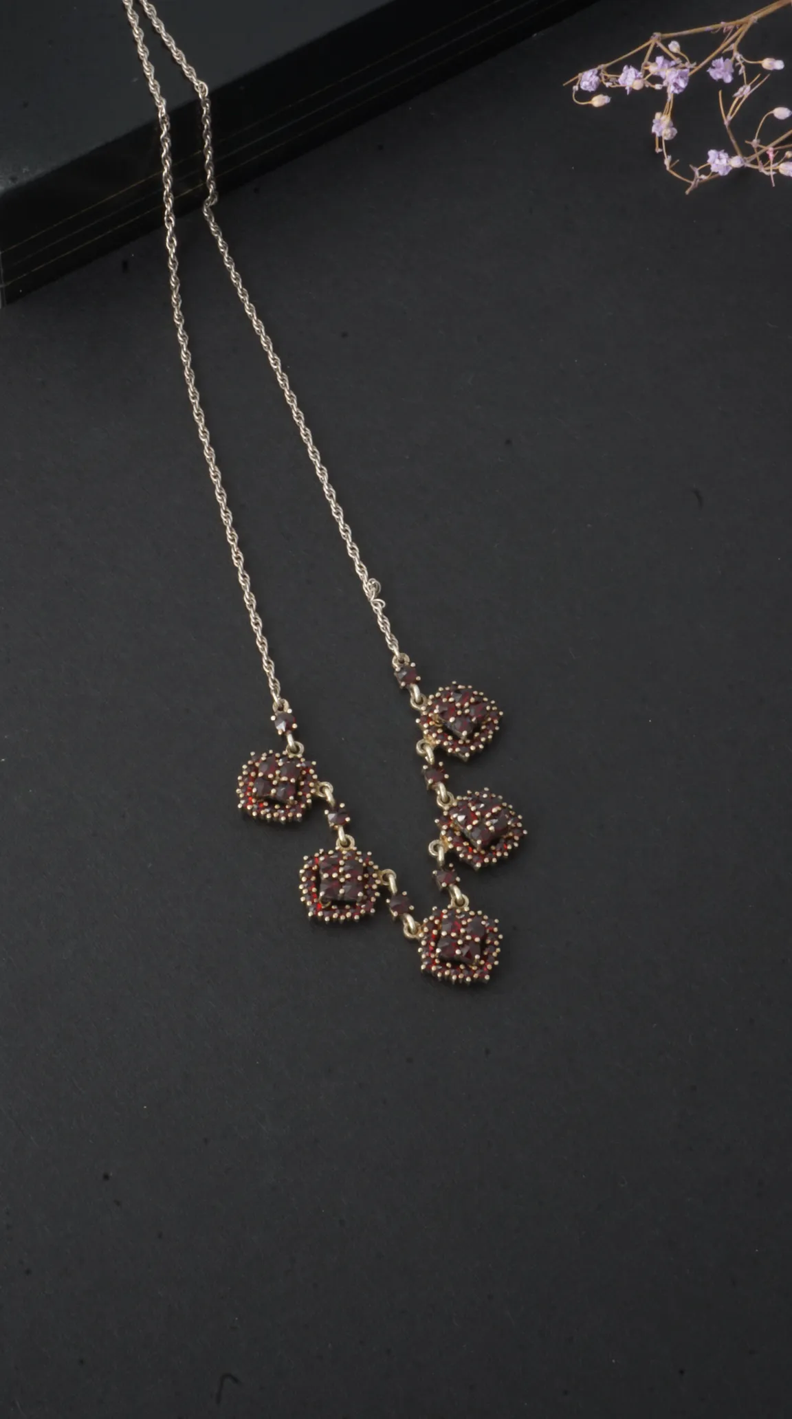 Vintage dark red garnet cluster pendant necklace with silver rope chain