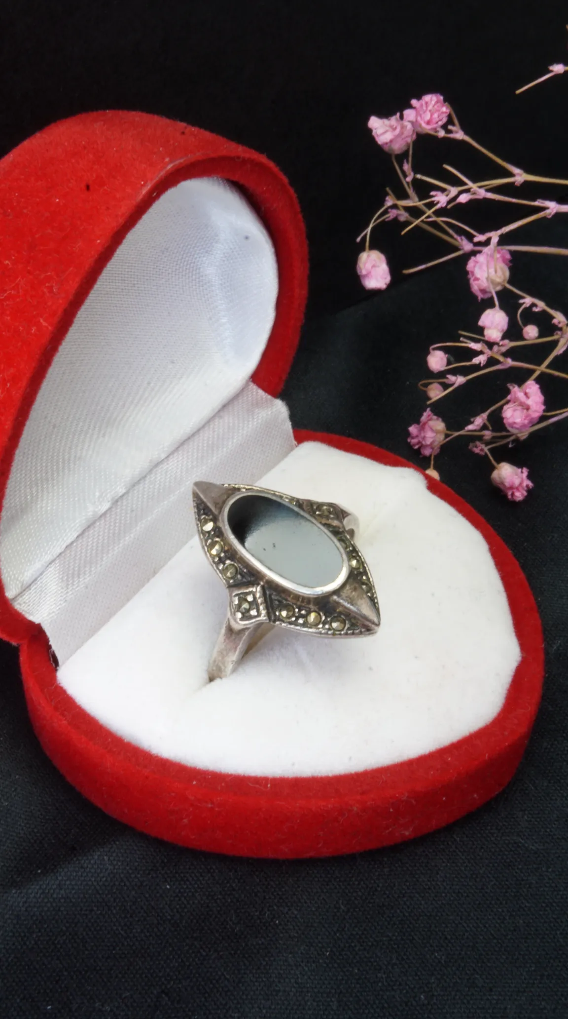 Vintage sterling silver Art Deco ring with black onyx and marcasite in red heart gift box