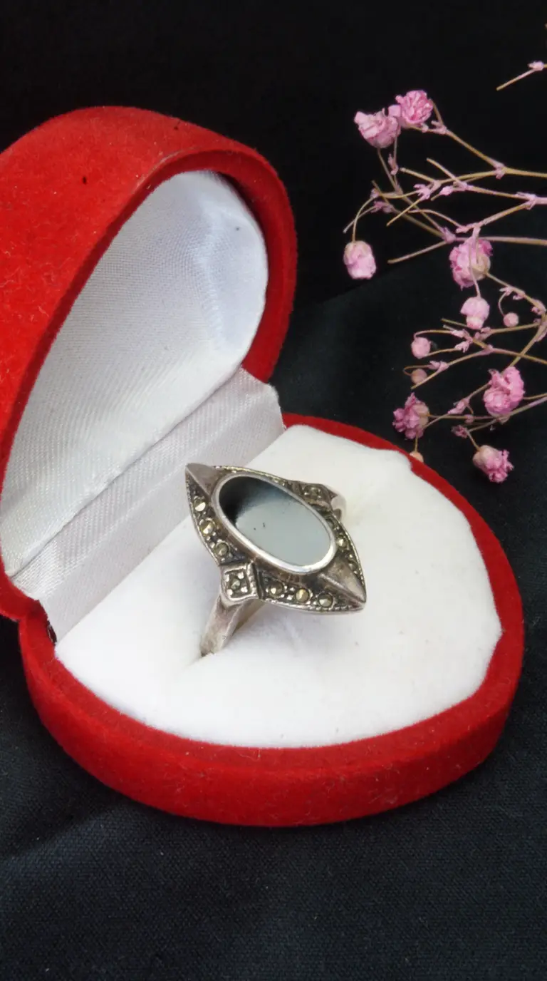 Vintage sterling silver Art Deco ring with black onyx and marcasite in red heart gift box