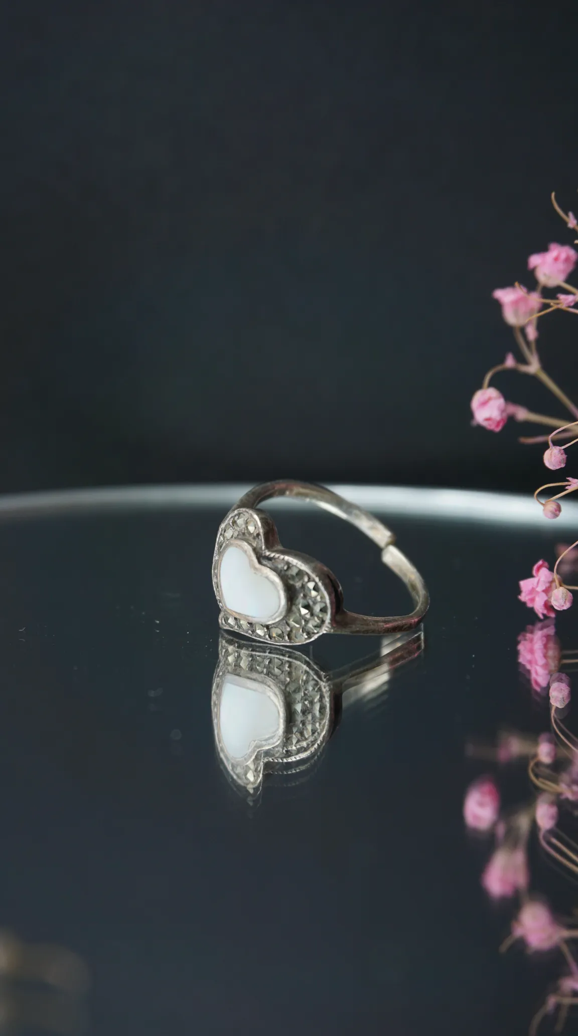 Vintage silver heart ring with mother of pearl inlay and marcasite stones